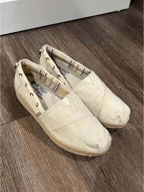 BOBS from Skechers Espadrille Flats size women’s 9